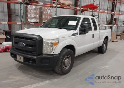 2013 Ford F-250 Xl z USA, uszkodzony, nr VIN 1FT7X2A60DEA56683